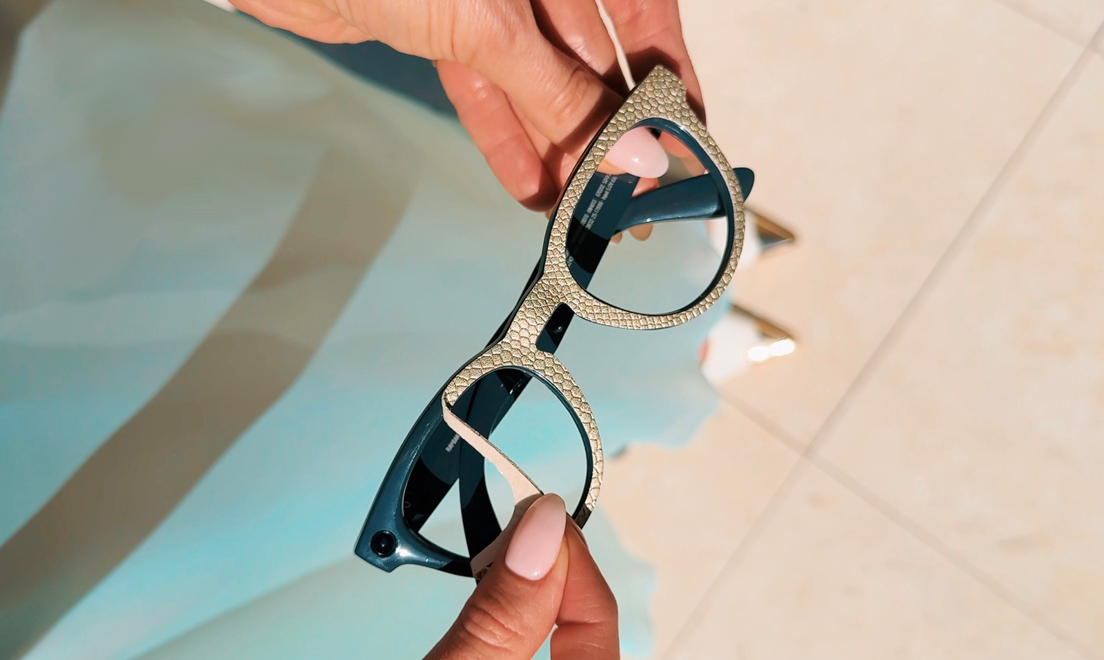 Ray-Ban Meta Camera Cover: Can You Cover the Camera?