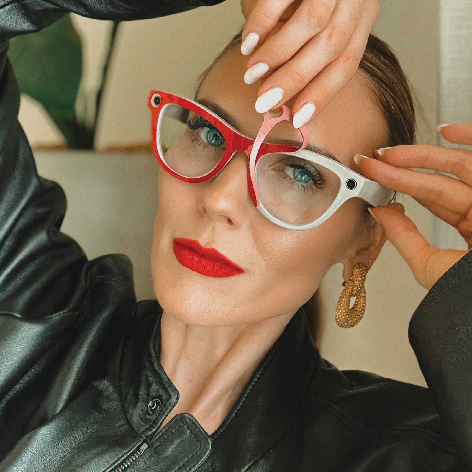 Woman wearing Ray-Ban Meta glasses with the Lipstick Gloss Red AI glasses wrap