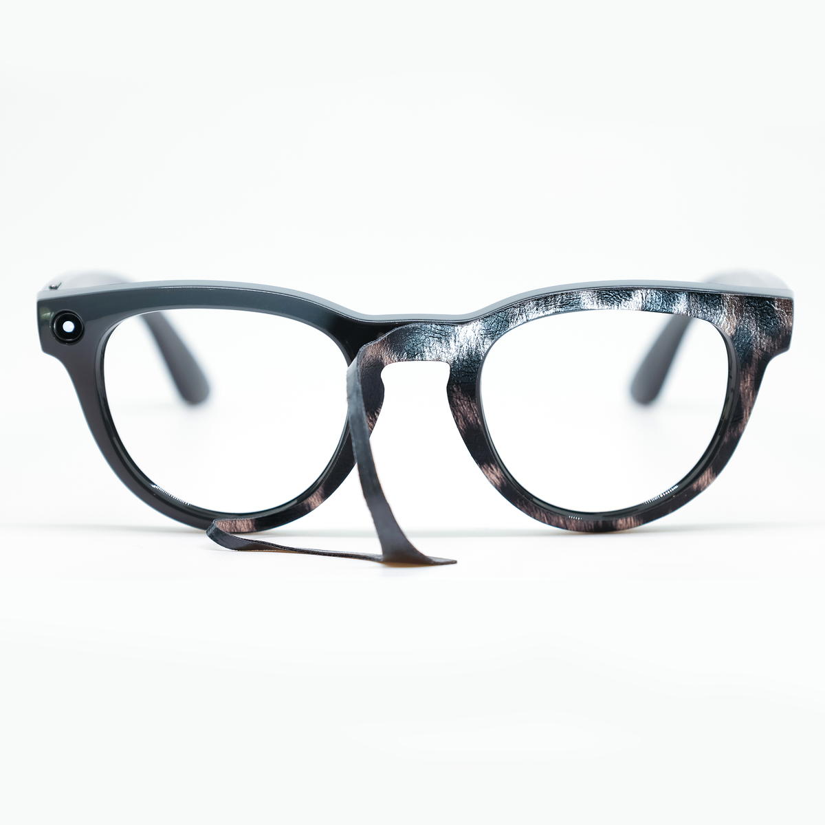 Courtesy Cover™ Steel Leo Tortoise | Smart Glasses Wrap (Fits Ray-Ban Meta)