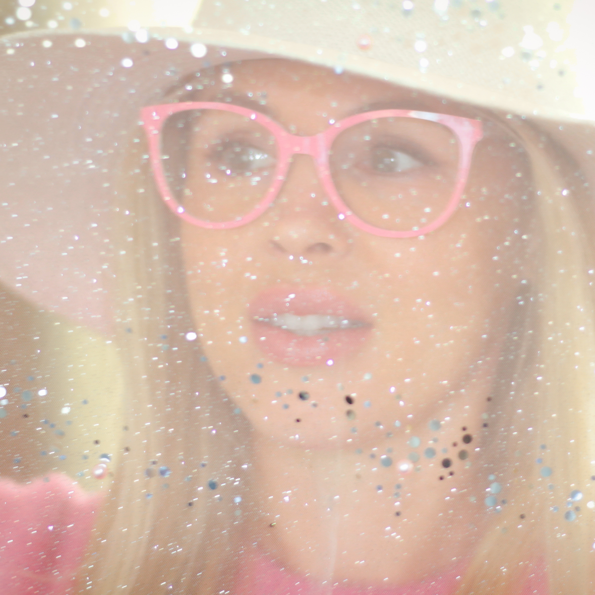 Starr Queen Readers – Ivory Horn with Hot Pink &amp; Olive Eyewear Appliqués