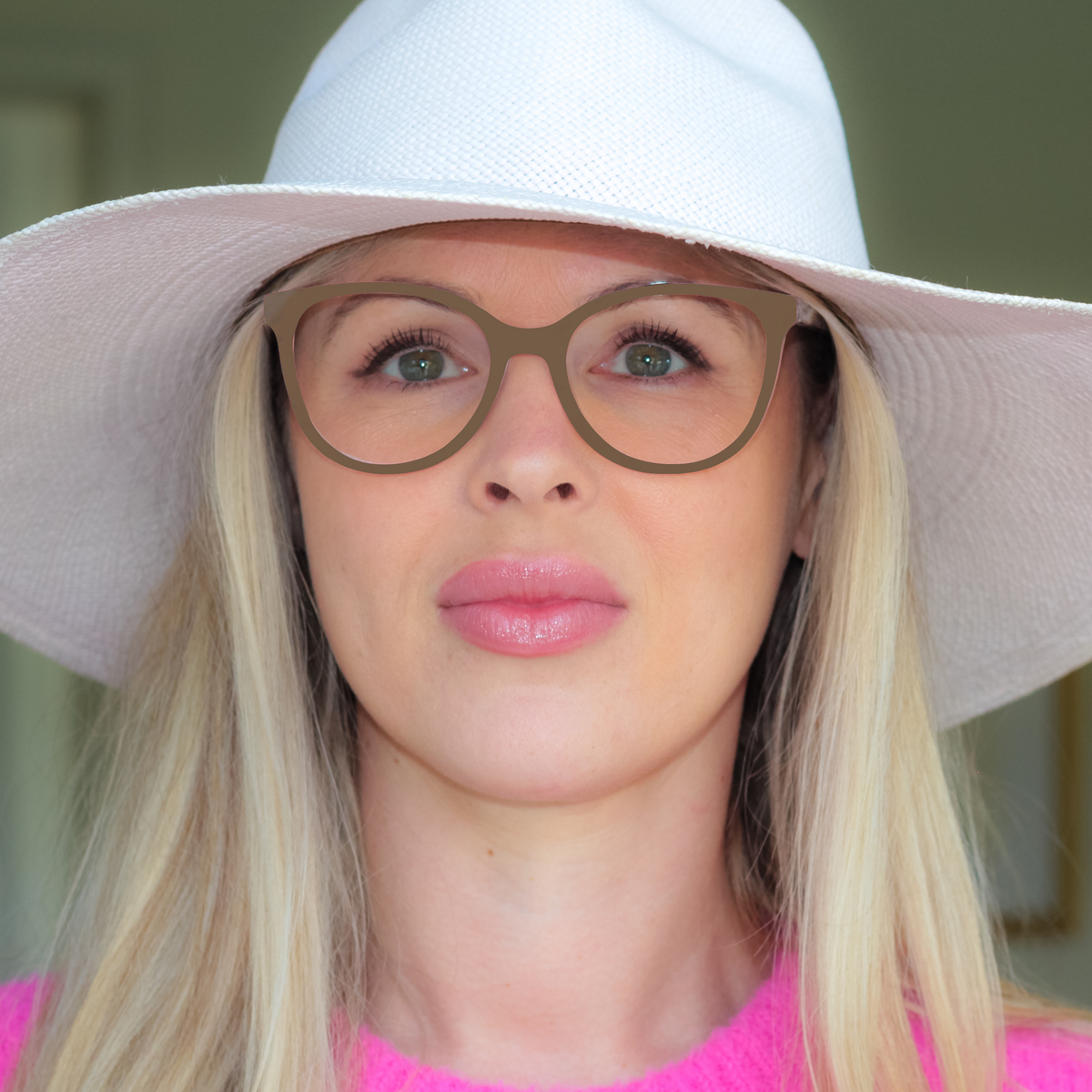 Starr Queen Readers – Ivory Horn with Hot Pink &amp; Olive Eyewear Appliqués