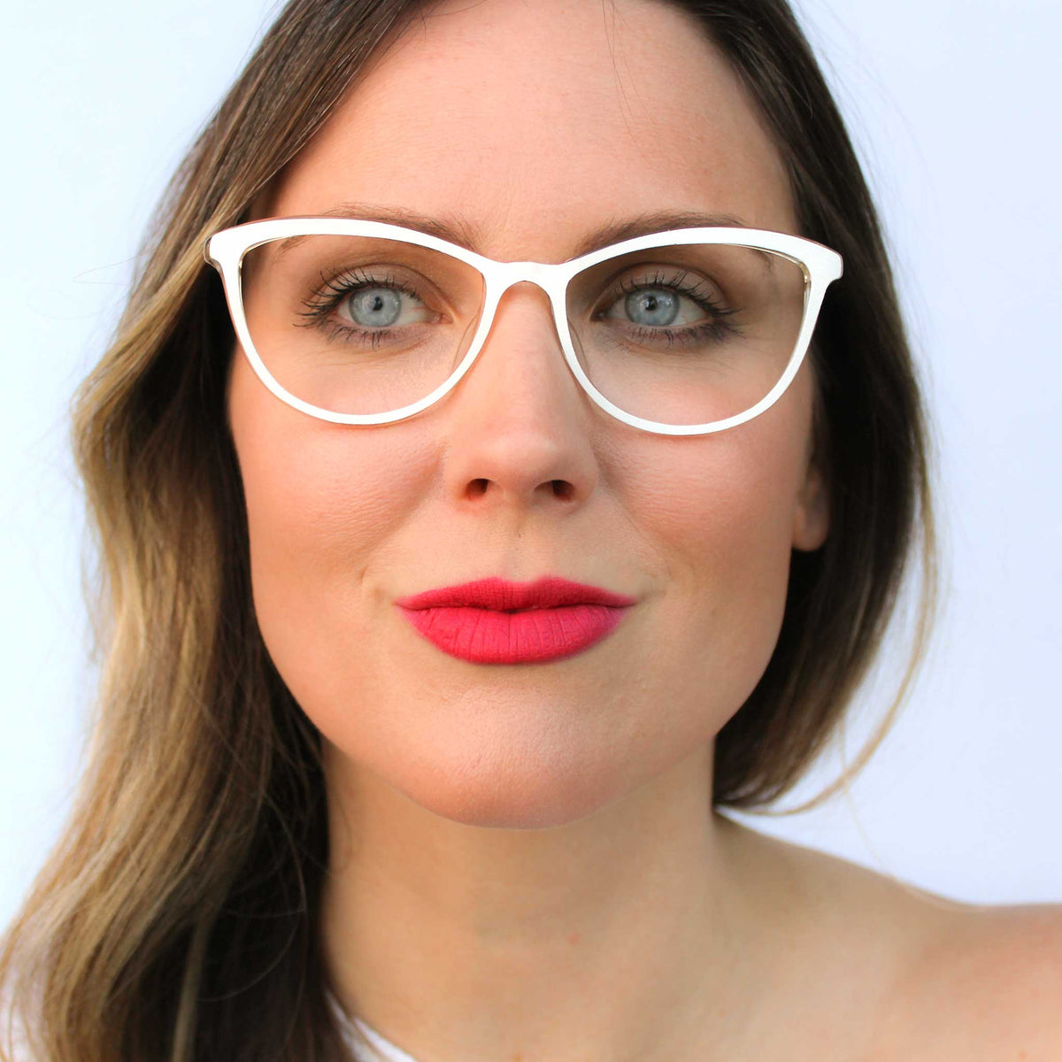 Louise Wide Glasses Appliqué